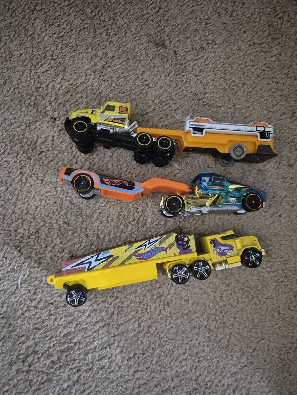 3 hot wheels semi trucks